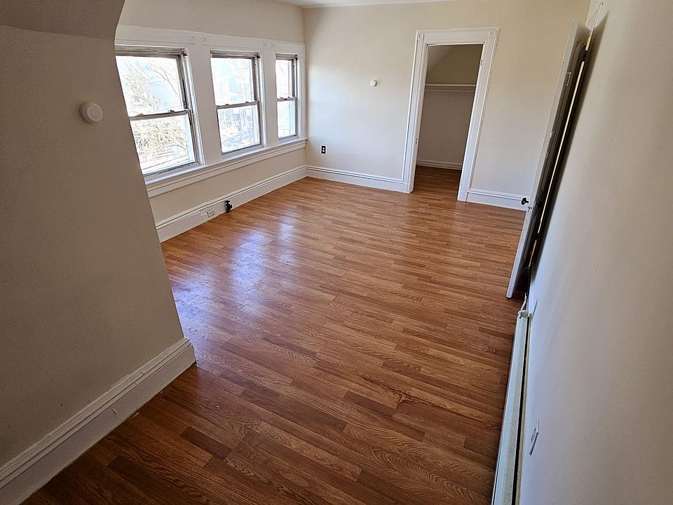 1st image of 870 S 15th St #1A
