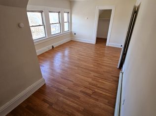 870 S 15th St #1A, Newark, NJ 07108