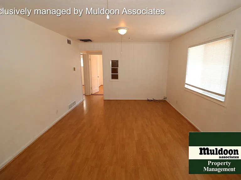2561 Camellia St — Photo 4
