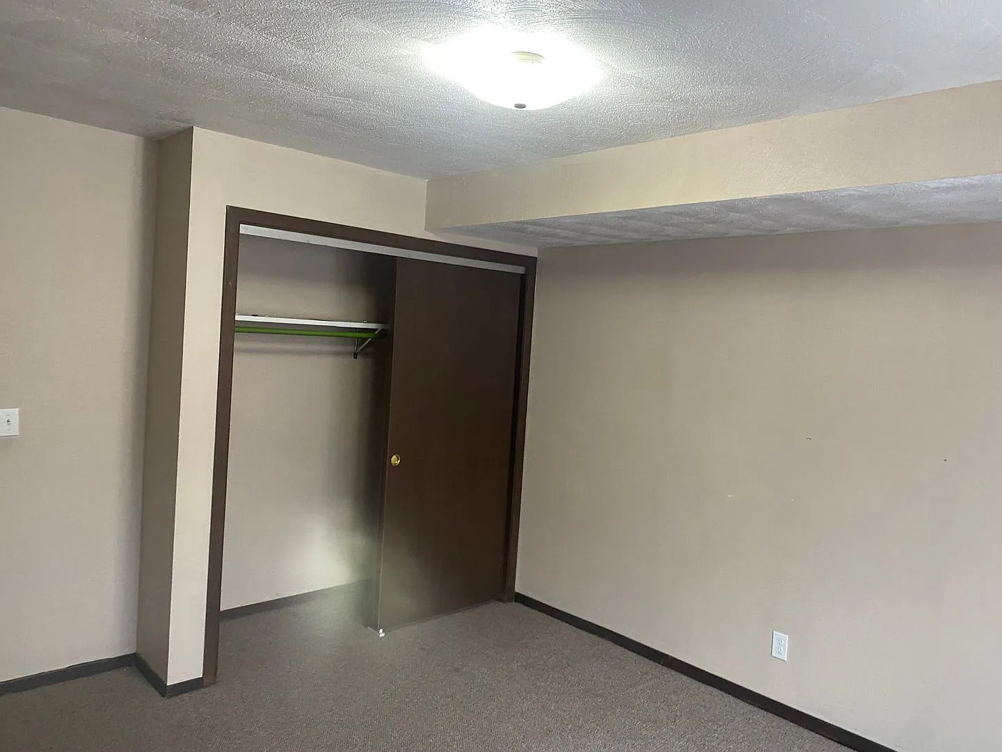 301 N Carole Ave — Photo 3