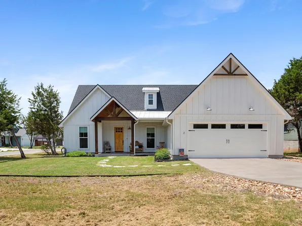 2 Senisa Ln, Wimberley, TX 78676