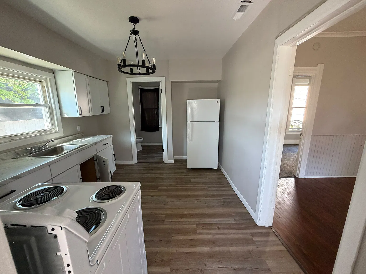 3 bed, 1337 sqft, $1,150 — Photo 3