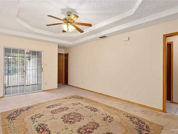 3rd image of 2720 Sonora Ave