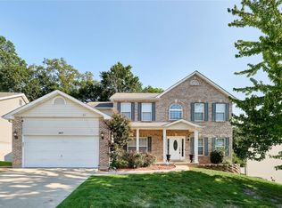 2877 Woodbridge Estates Dr, Saint Louis, MO 63129