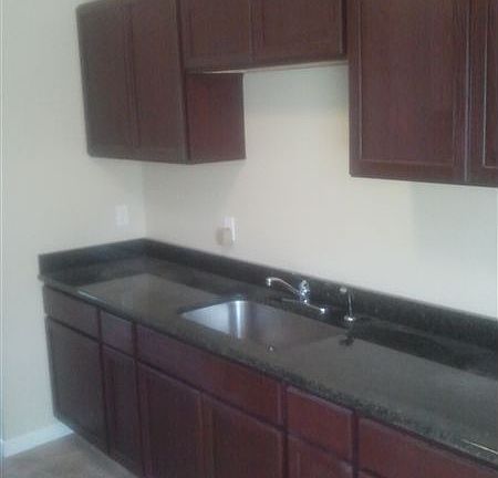 Updated Kitchen W/Granite Countertops