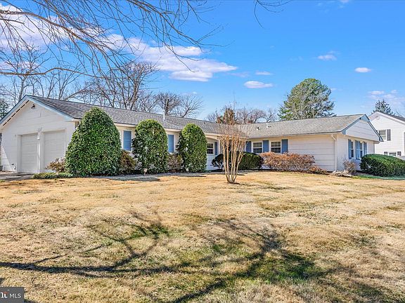 2nd image of 13003 Cheswood Ln