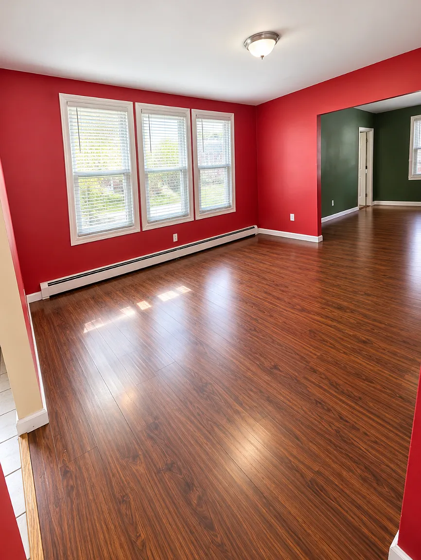 3 bed, 980 sqft, $2,350 — Photo 2