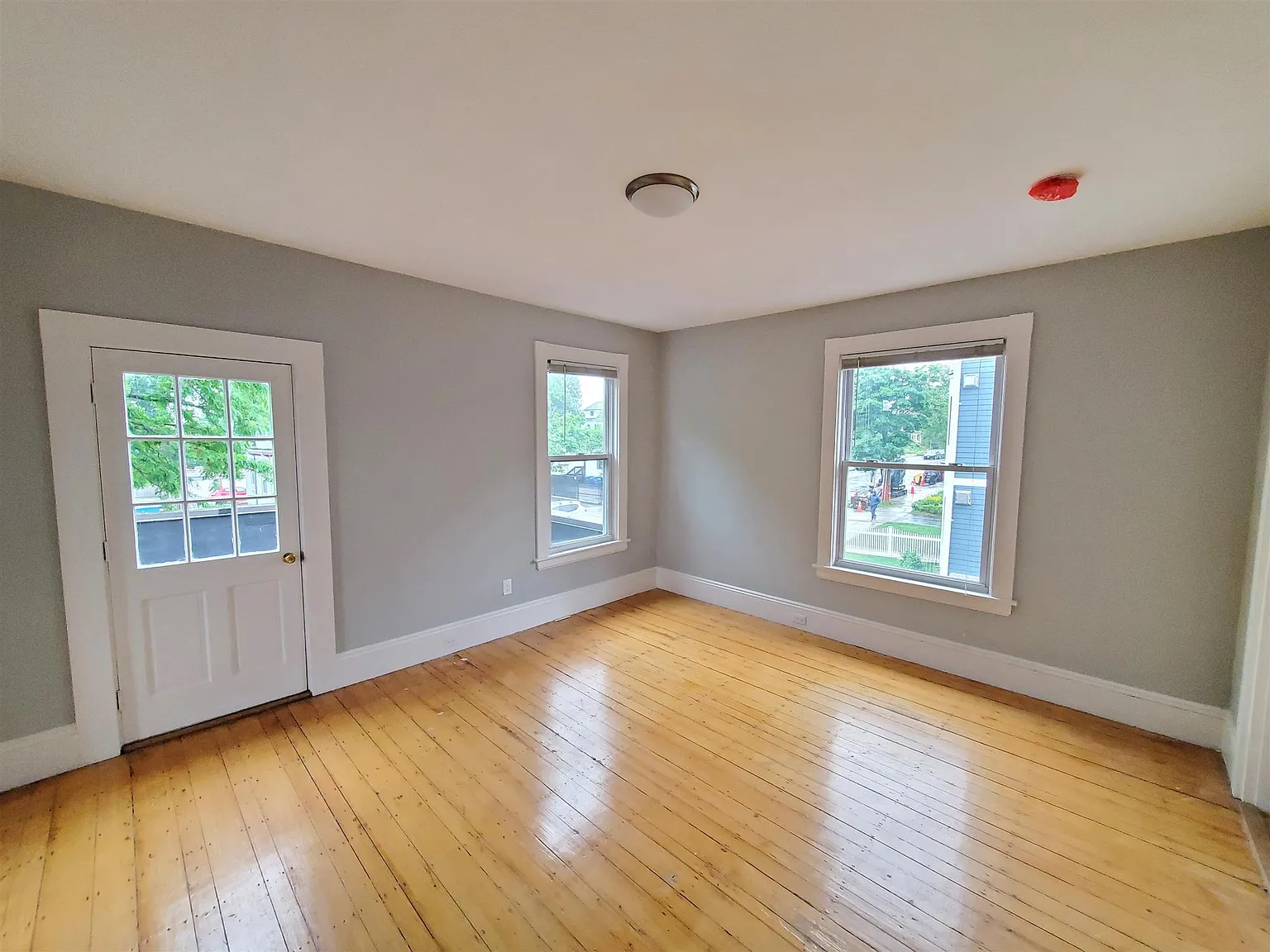 1 bed, $3,600 — Photo 3