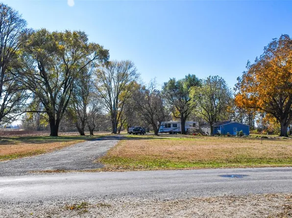 28497 165th Ave, Rockport, IL 62370