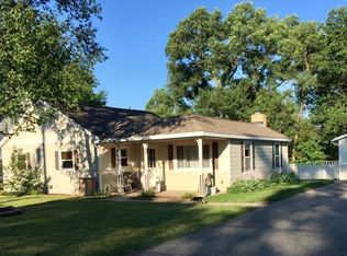 2271 Edgewater St NE, Grand Rapids, MI 49525