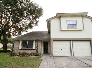 10303 Oak Limb Dr, Houston, TX 77065