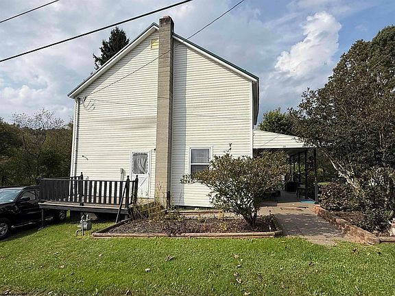 4th image of 101 Perin St