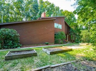 21 Timber Ln, Vernon, CT 06066