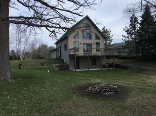 N7954 Island View Ln, Crivitz, WI 54114