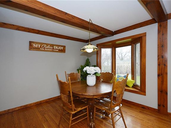 5th image of 2109 Ferndale Ave