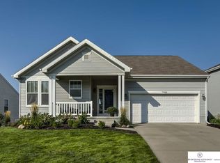 7906 N 152nd St, Bennington, NE 68007