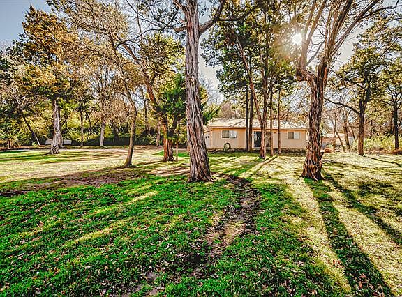 2nd image of 1406 Sierra Blanca Dr