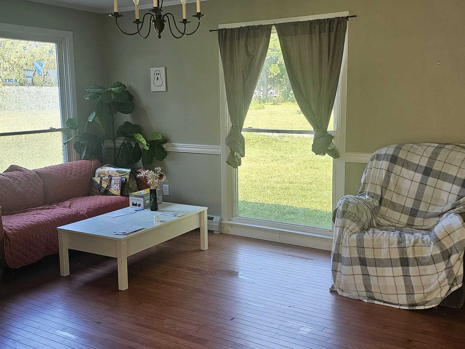 1 bed, 2106 sqft, $700 — Photo 4