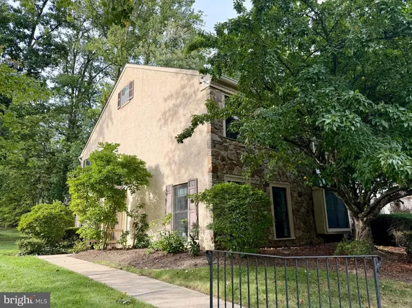 1201 Weatherstone Dr #1201, Paoli, PA 19301