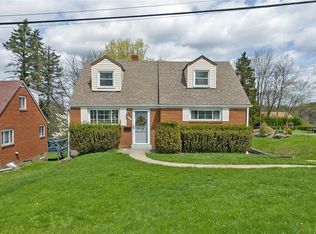 704 Valemont Dr, Verona, PA 15147