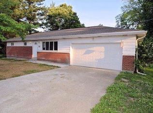 8213 Dimmick Rd, West Chester, OH 45241