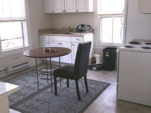 5th image of 615 Joyner St APT A