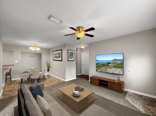 605 E Hollywood Blvd, Mary Esther, FL 32569