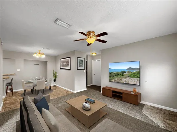 605 E Hollywood Blvd, Mary Esther, FL 32569