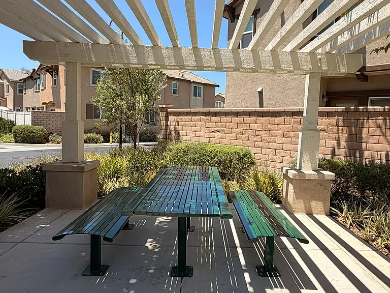 5474 Starlight Pl — Photo 38