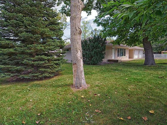 2nd image of 39417 N Holdridge Ave