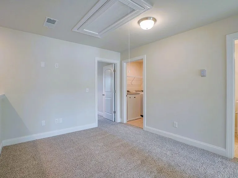 1259 W End Station Dr — Photo 7
