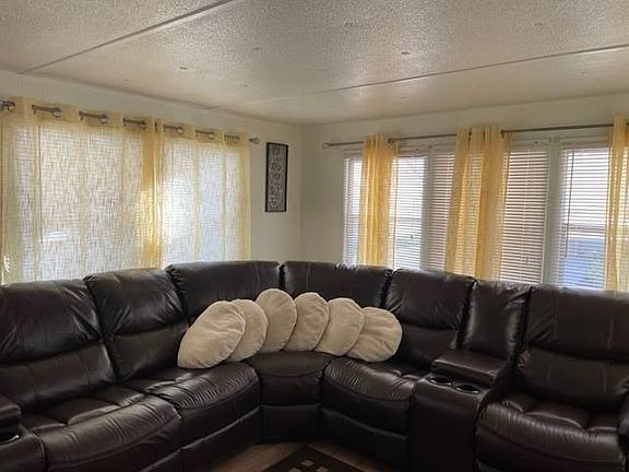 2nd image of 2419 Gulf To Bay Blvd #115