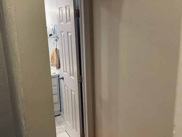 734 N Taylor St — Photo 18