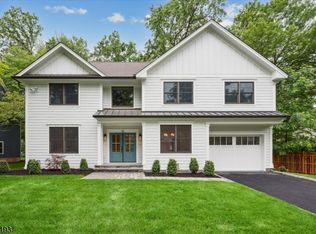 35 Jackson Ave, Chatham, NJ 07928