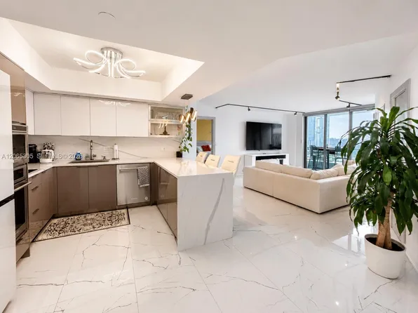 3600 Mystic Pointe Dr, Aventura, FL