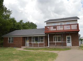 1905 Travis Rd, El Reno, OK 73036