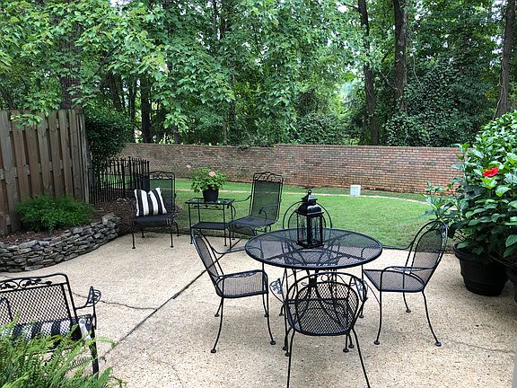 Nice private patio