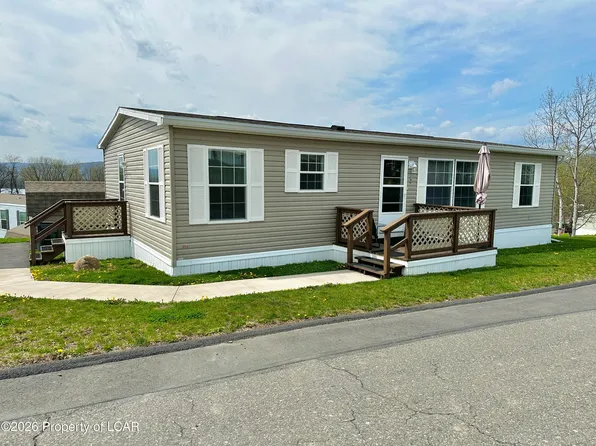 289 W Park Dr, Pittston, PA 18640