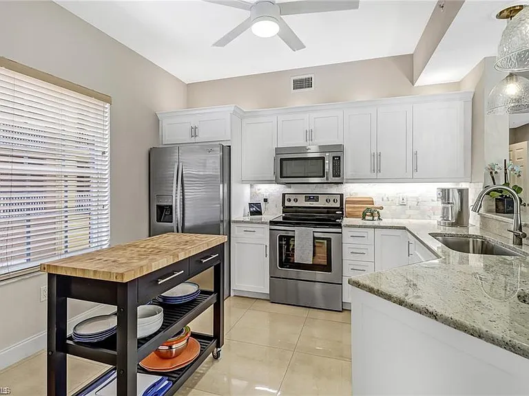 410 Bayfront Pl #2208 — Photo 5
