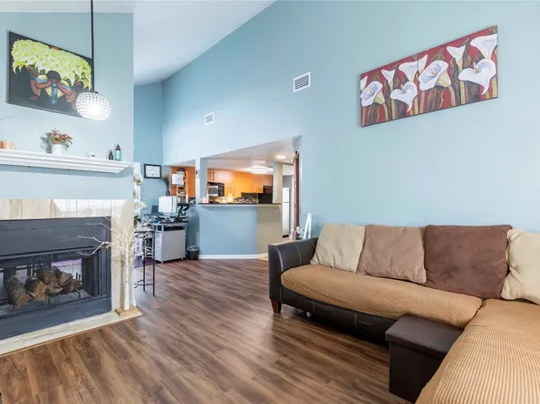 3901 Travis St APT 215, Dallas, TX 75204
