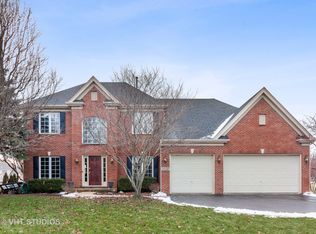 39W327 Sheldon Ln, Geneva, IL 60134