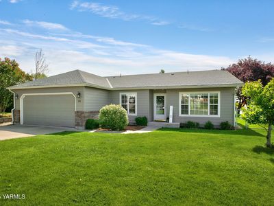 215 S 82nd Ave, Yakima, WA, 98908