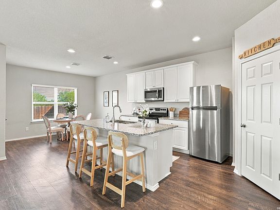 3rd image of 7535 HOMEWOOD LN