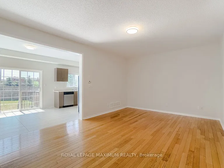 160 Gentile Cir — Photo 9