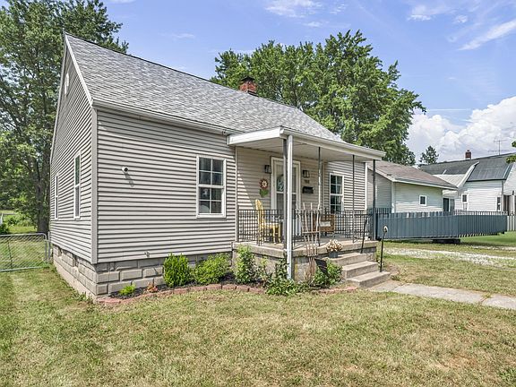 3rd image of 708 Park St