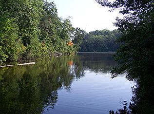 11562 Deadwood Dr, Lusby, MD 20657