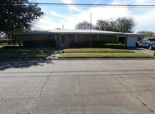 2205 4th St N, Texas City, TX 77590