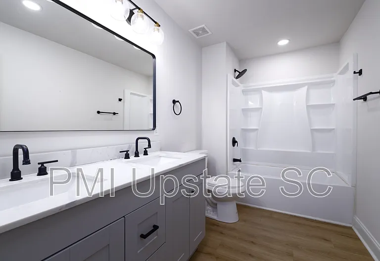 101 Paris View Dr — Photo 13