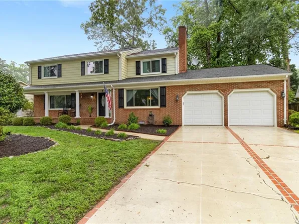 8 Assembly Ct, Newport News, VA 23606