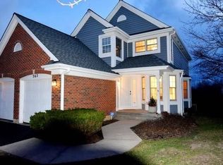 362 Prairie Meadow Ln, Vernon Hills, IL